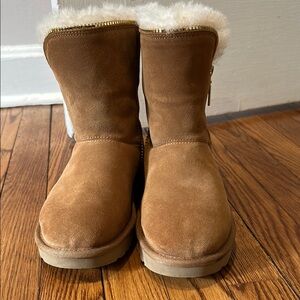 UGG Brown Suede Shearling Boots